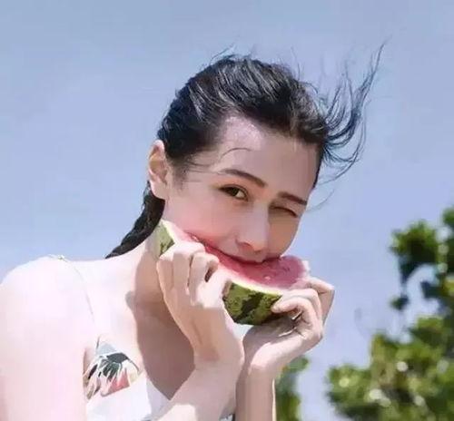 朱容君吃瓜,揭秘娱乐圈幕后故事