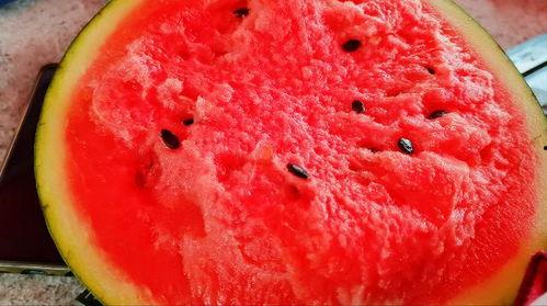 吃瓜补钾吧,夏日清凉健康生活新主张