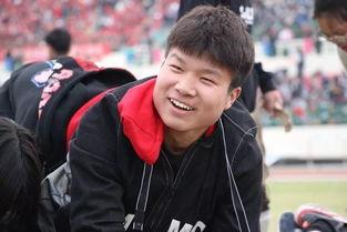 校运会吃瓜  第2张