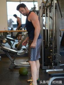 吃瓜肌肉男,揭秘他们的休闲时光  第3张