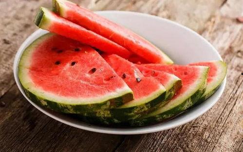 新疆咬着吃的瓜,咬着吃的甜蜜记忆  第3张